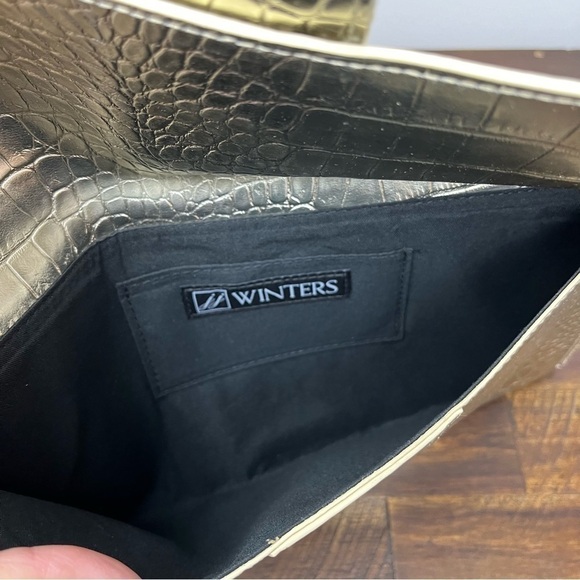 JJ Winters NIKKI Platinum Metallic Mock-Croc Leather Clutch Bag. NWT. Medium - Picture 5 of 5